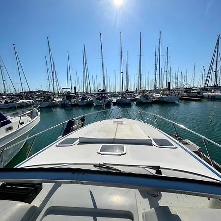 Nuit Atypique Sur Un Bateau Linge Et Menage Inclus - Boat Paradise La Rochelle *