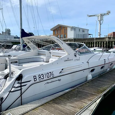 Nuit Atypique Sur Un Bateau Linge Et Menage Inclus - Boat Paradise La Rochelle Botel La Rochelle (Charente-Maritime)