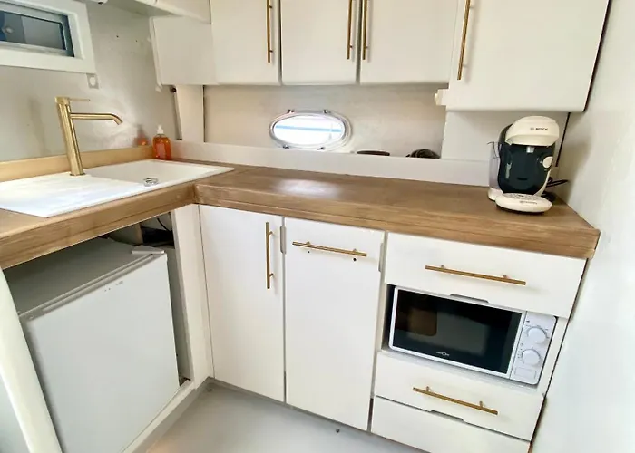 Boat Paradise - Experience A Bord